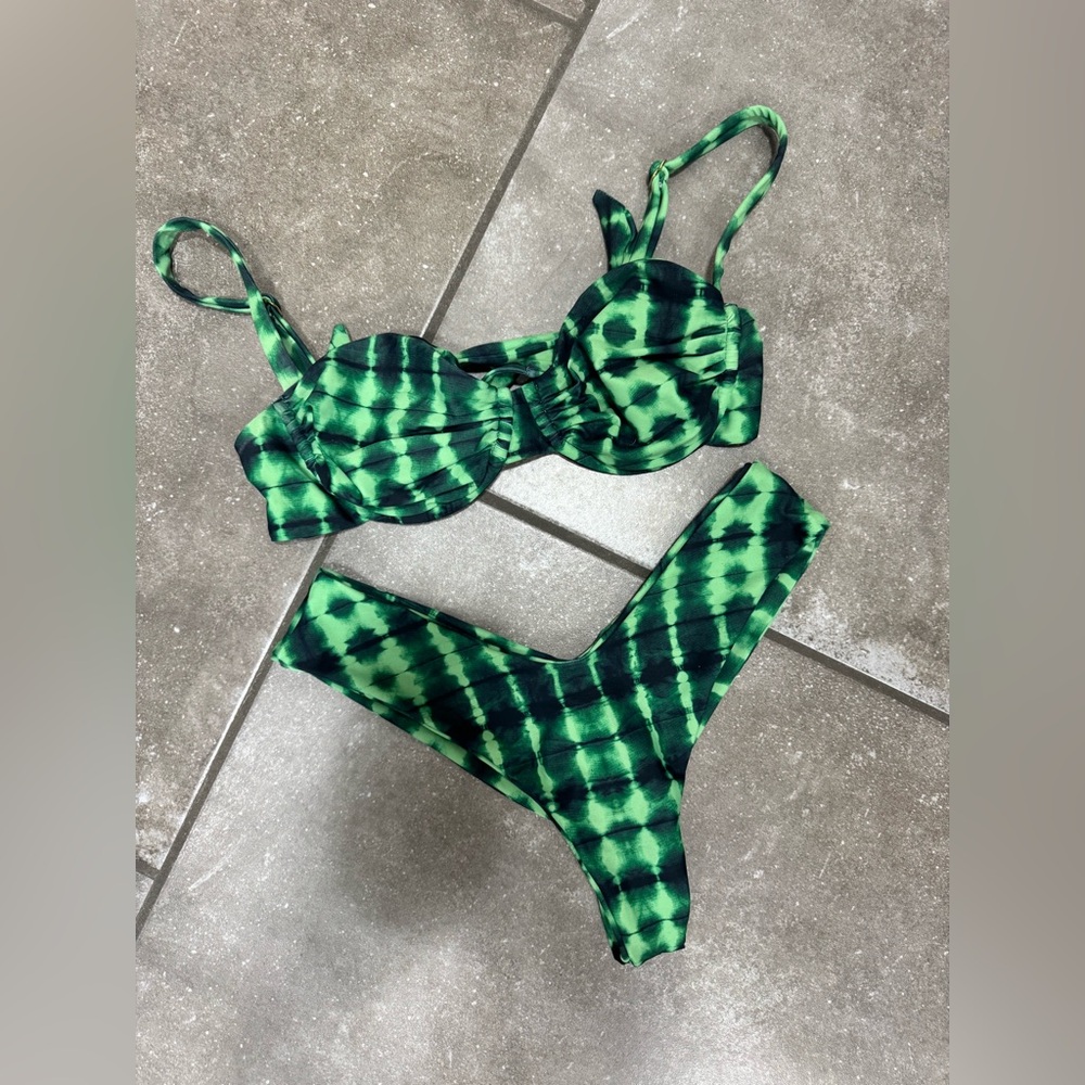 Skatie Rasta Tie-Dye Bikini